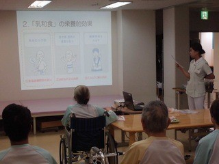 8月ほのぼの教室は「減塩」について講義を行いました