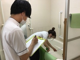 回復期リハビリテーション病棟　チーム活動紹介　～ 住宅改修チーム ～