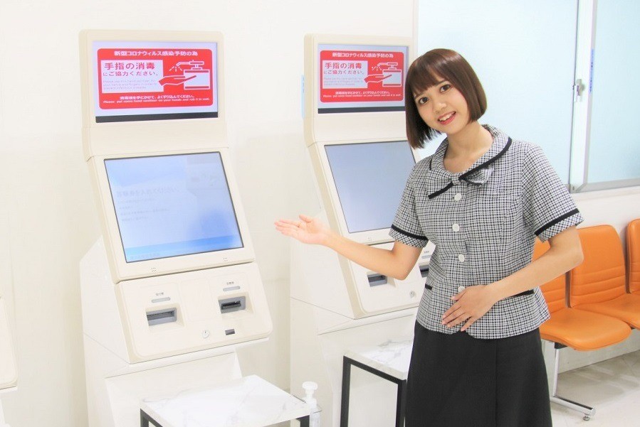 カスタマーサービススタッフ