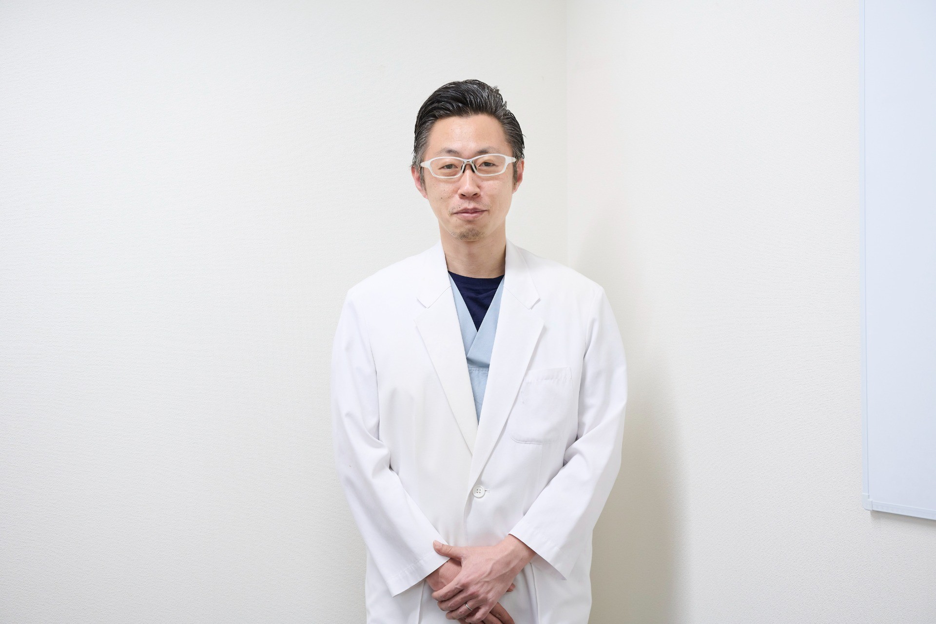 権　勉成